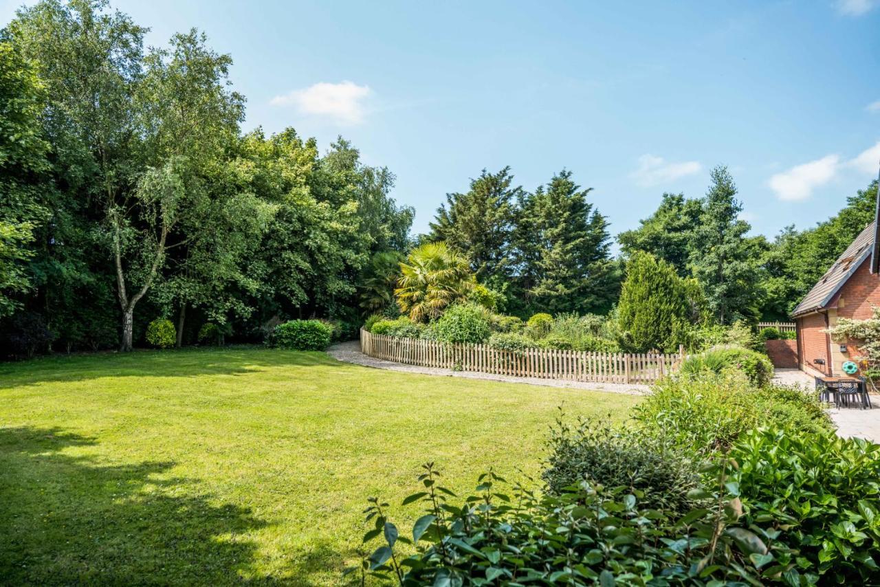The Farmhouse At Ream Hills Weeton  외부 사진